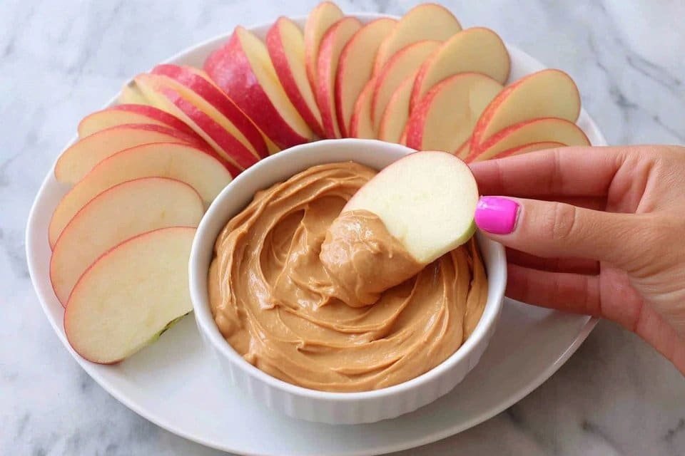 Easy 3-Ingredient Cream Cheese Apple Dip