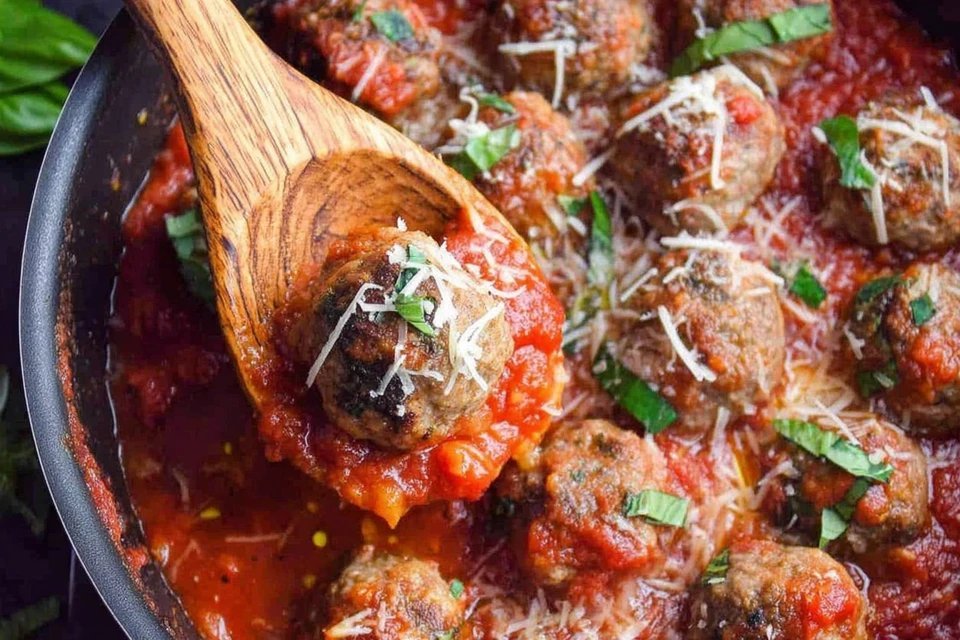 Easy Slow Cooker Italian Meatballs